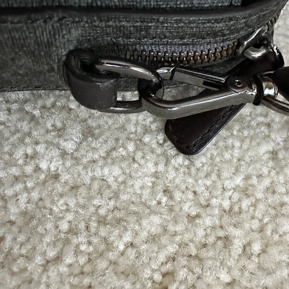Mens Tumi commuter bag rare limited edition